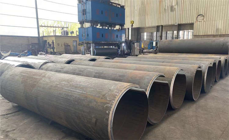 dn2500螺旋管,佛山鋼材場1900mm螺旋焊管,325-10mm螺旋管,鋼材場Q355B螺旋鋼管