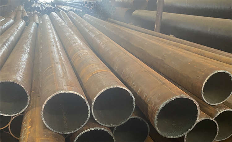 1000鎖扣鋼管樁，2000排污螺旋焊管廠家，720給水管，dn500螺旋管