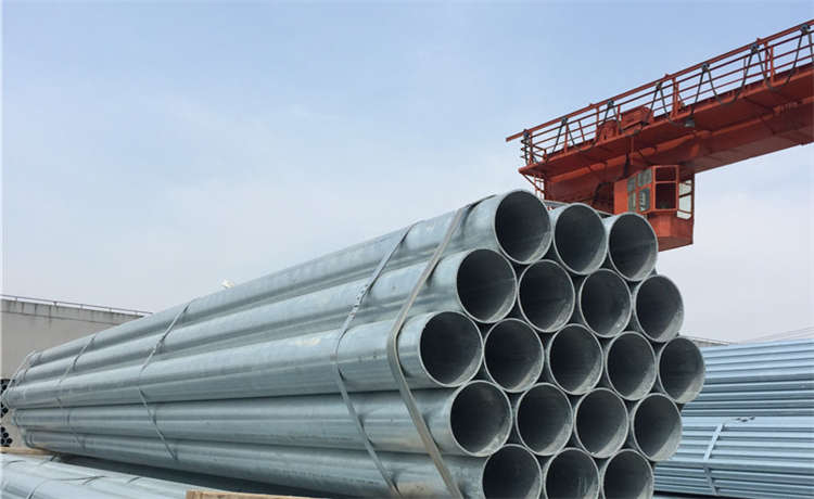 2820 800-12mm螺旋焊管，汕頭1820mm螺旋管，鋼材場(chǎng)IPN8710防腐螺旋管，3020螺旋焊管廠家