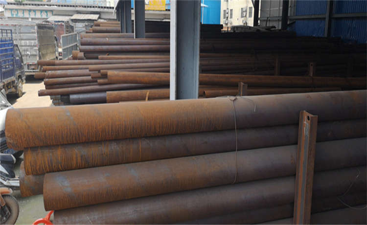 鋼材場丁字焊管廠家，鋼材場Q355B螺旋鋼管，內(nèi)徑2000mm螺旋管，dn1700螺旋焊管