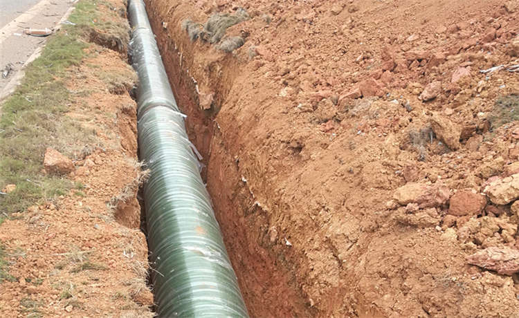 2520mm螺旋焊管，內徑2200螺旋鋼管，大型螺旋鋼管廠家質量可靠，焊管廠