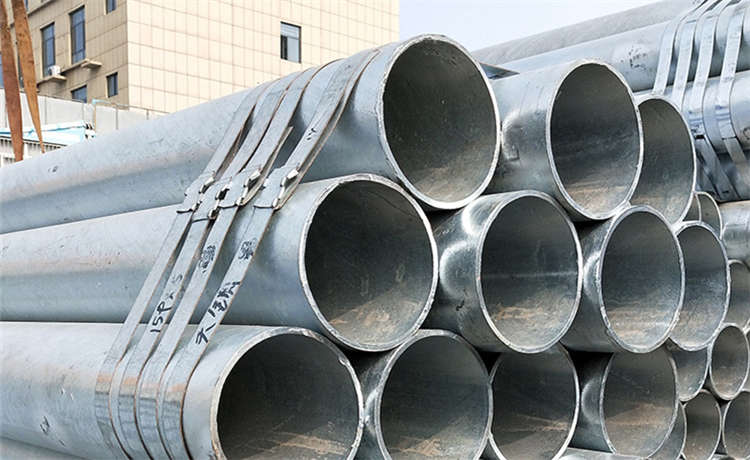 鋼材場(chǎng)1200mm螺旋焊管，內(nèi)徑450mm螺旋管，1024螺旋焊管廠家，610螺旋管