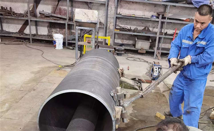 1500mm螺旋管，汕頭鋼材場(chǎng)螺旋管，800排污螺旋管，鋼護(hù)筒廠家